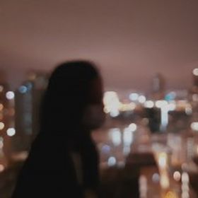 璃◉‿◉