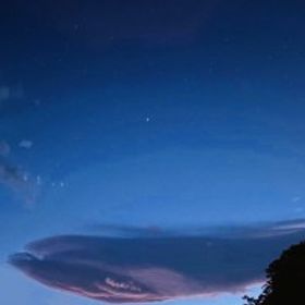 靈雲